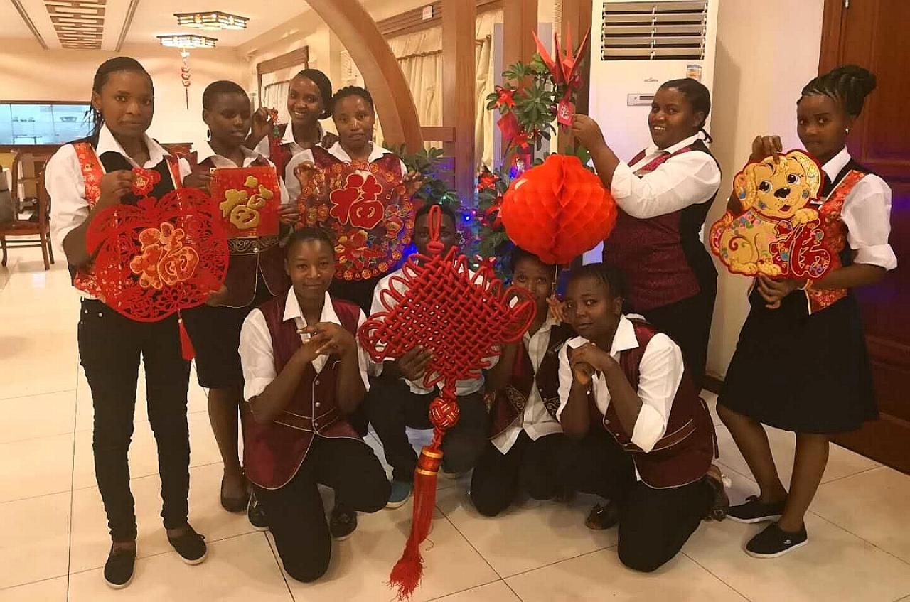 Great Wall Hotel Dar es Salaam Buitenkant foto